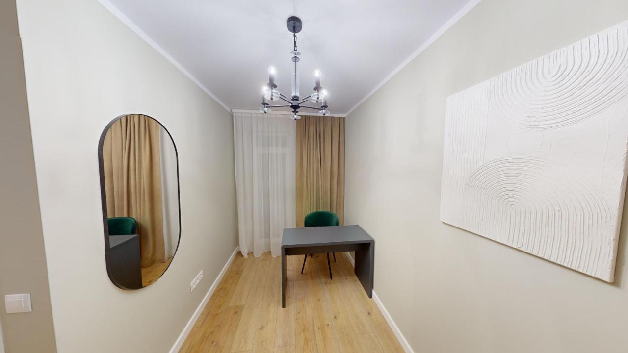 Cozy Apartment Vrt Sibiu Eksteriør bilde